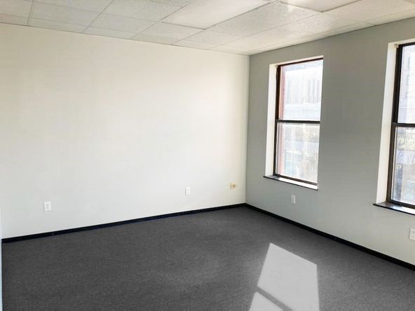 1,425 RSF Space in East Liberty